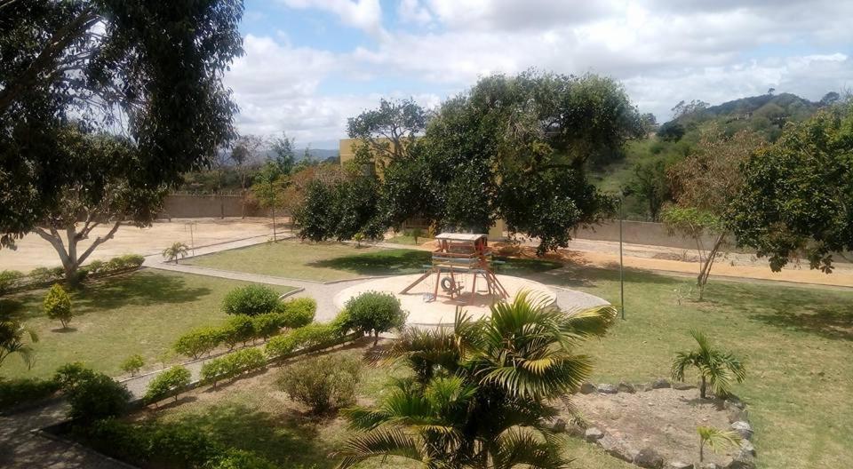 Flat Condominio Serra Negra Bezerros Luaran gambar